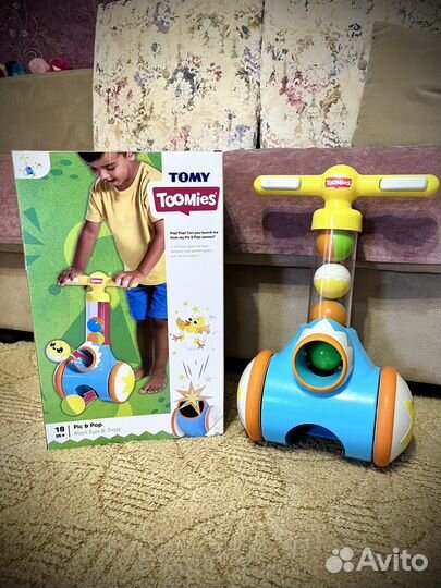 Tomy toomies каталка-катапульта