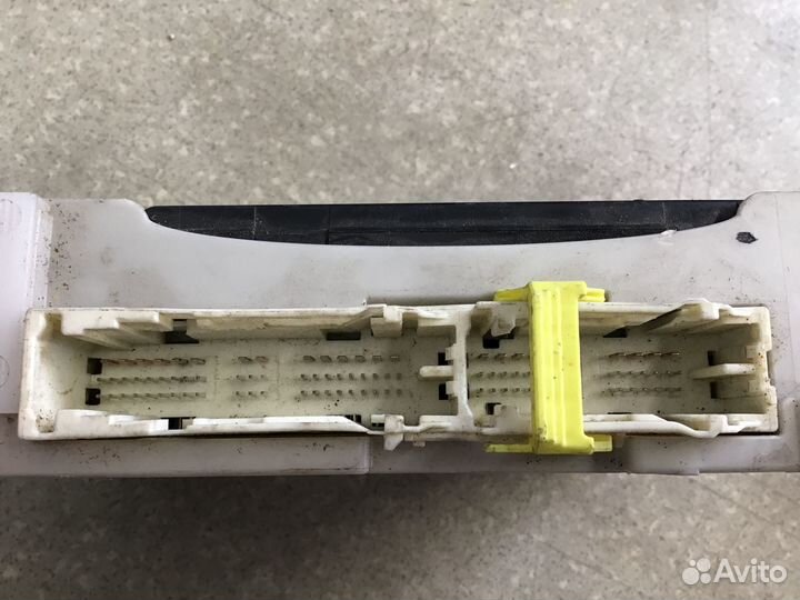 Блок предохранителей Lexus RX 350 450H 2009-2015