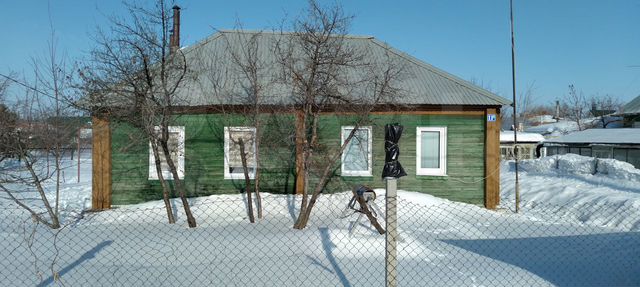 Дом 42 м² на участке 8,5 сот.