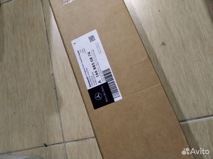 Накладка туманки на Mercedes W166