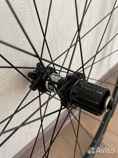 Вилсет DT Swiss 350 Spline 27,5