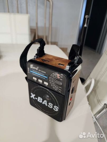Радиоприемник Fepe FP-1322U