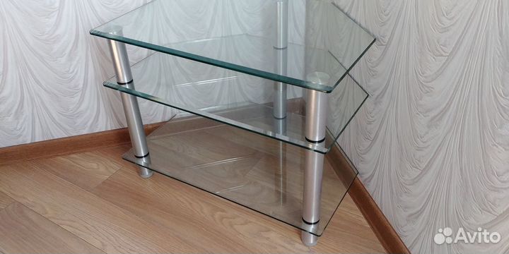 Новая качественная подставка для тв и аудио