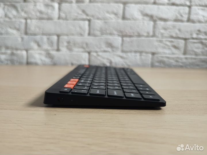 Клавиатура беспроводная Samsung Keyboard Trio 500