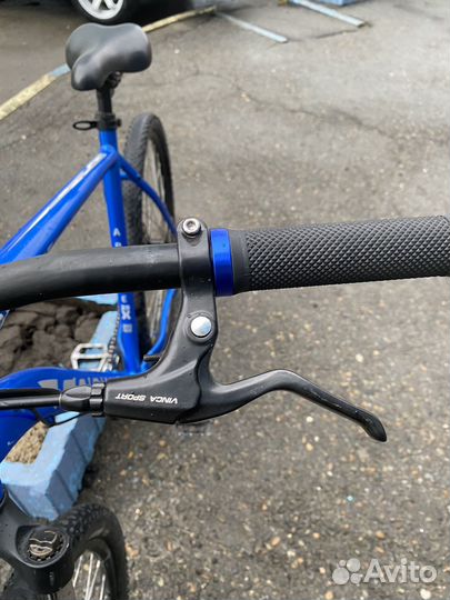 Скоростной велосипед на 29 колесах и 23 раме