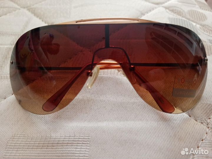 Солнцезащитные очки