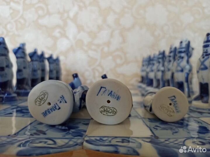 Фарфор. Шахматы. Гаранин. Статуэтка. RAR