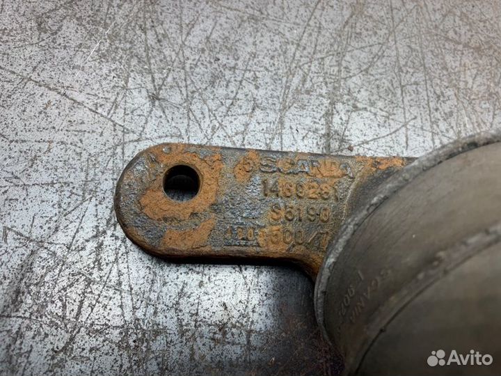 Кронштейн двигателя правый Scania R420 4*2 420