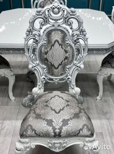 В наличии стол.Оплата при получении