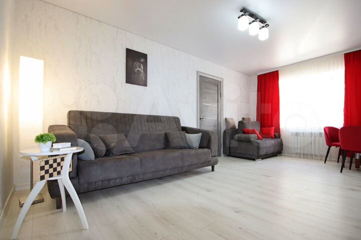 2-к. квартира, 55 м², 1/2 эт.