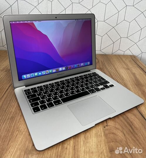 MacBook Air 13 2017 i5/ 8gb/ Идеальный
