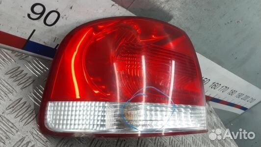 Фонарь задний левый volkswagen touareg 7L (KDN17MX