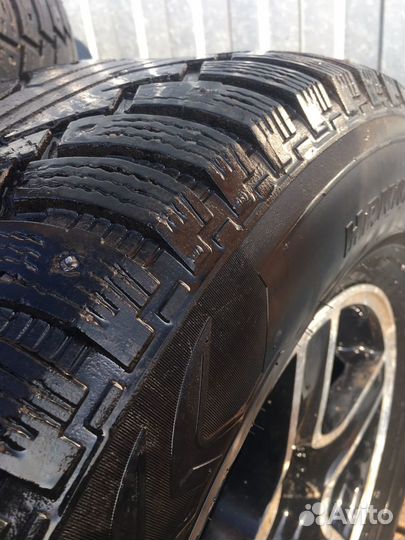 Зимняя резина 285 65 17