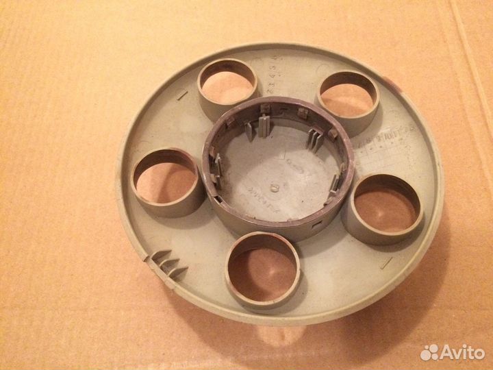 Колпак колеса Toyota Rav4 SXA10 4260342050