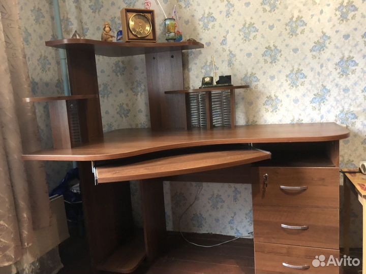 Компьютерный стол бу