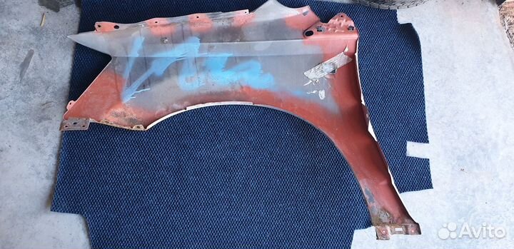 Крыло переднее chrysler grand voyager