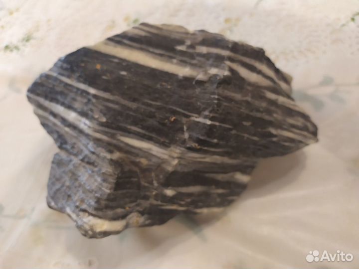 Аквариум натуральный камень gloxy «Зебра»