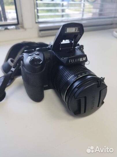 Фотоаппарат Fujifilm FinePix HS25EXR