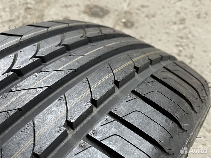 Goodyear EfficientGrip 215/40 R17, 4 шт