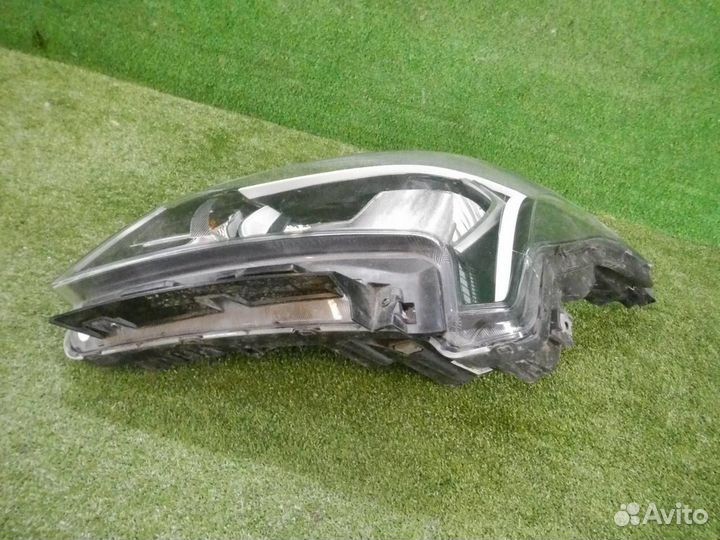 Фара левая Kia Rio