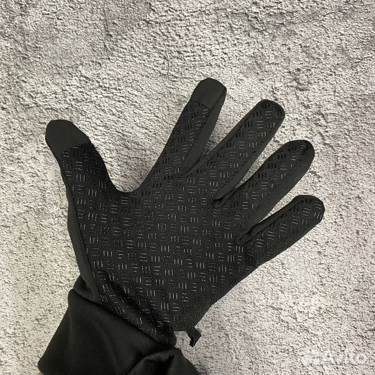 Перчатки The North Face