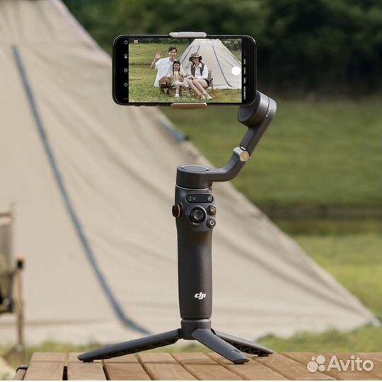 Стабилизатор для съемки DJI Osmo Mobile