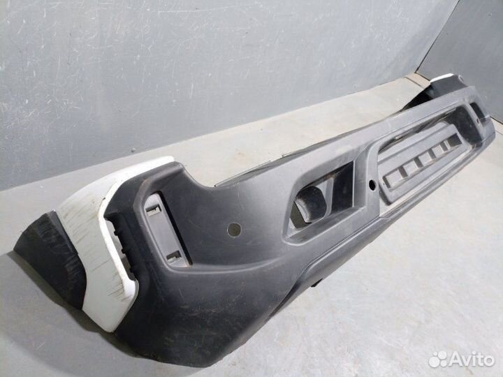 Бампер задний LADA Niva Travel