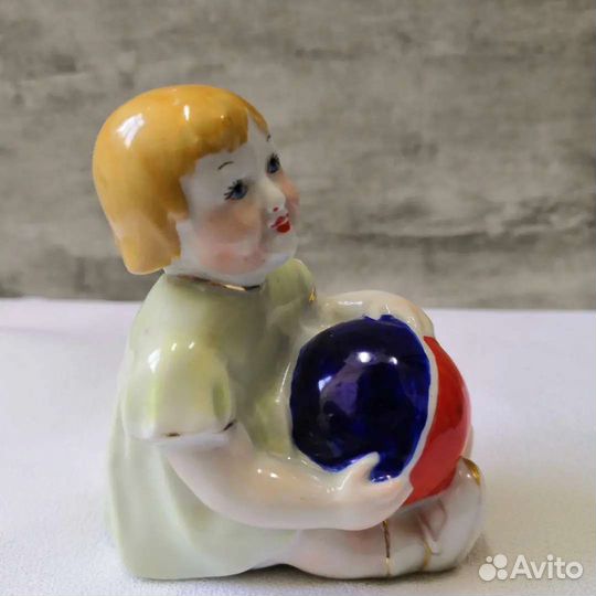 Редкое клеймо кхз. статуэтка 