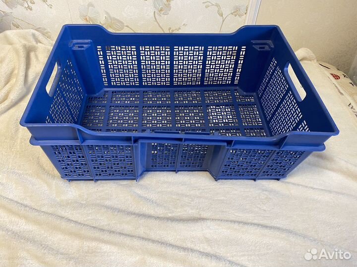 Ящики для хранения много разных