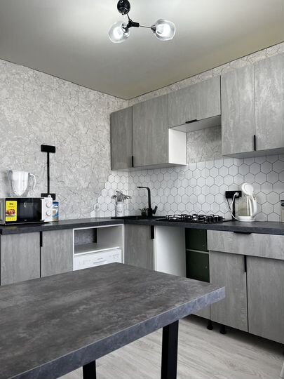 2-к. квартира, 54 м², 9/9 эт.