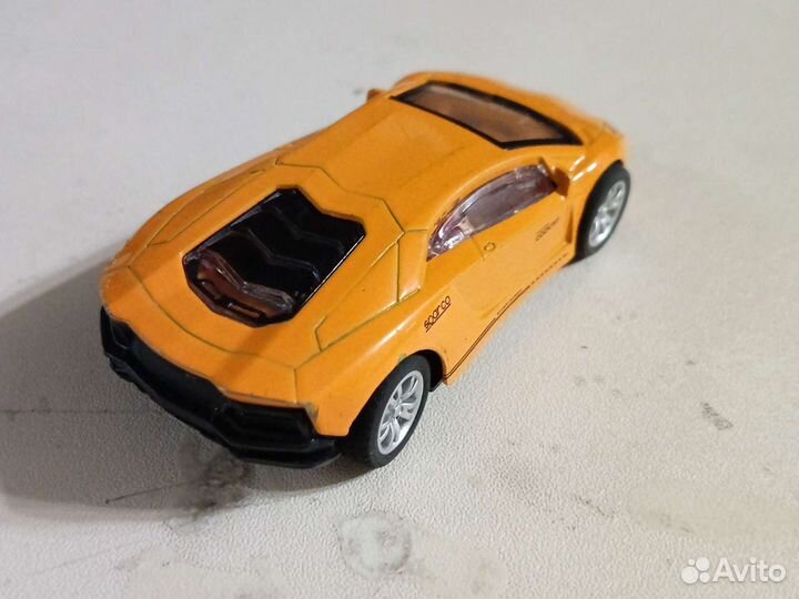 Модель автомобиля