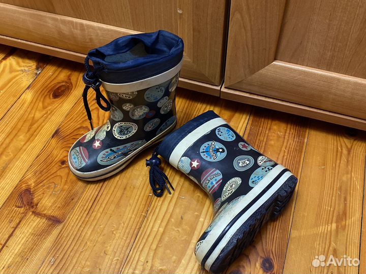 Детские резиновые сапоги