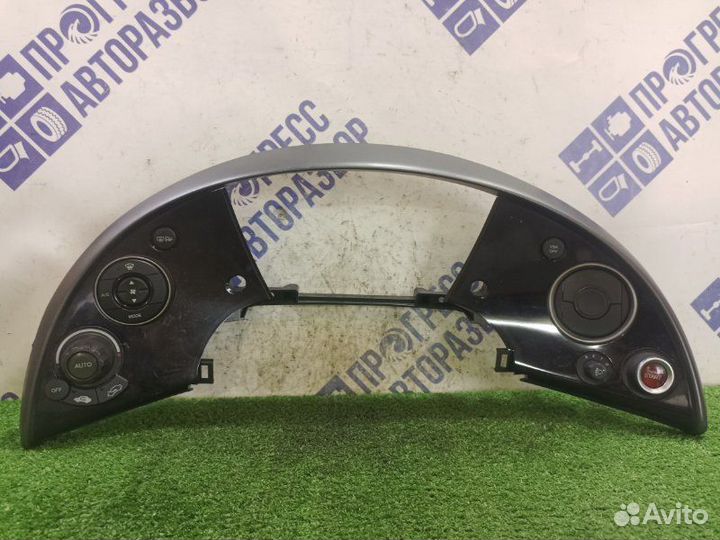 Накладка панели приборов Honda Civic хэтчбек 1.8