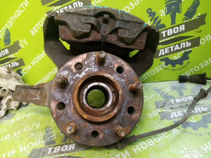 Ступица цапфа кулак передняя правая Chrysler