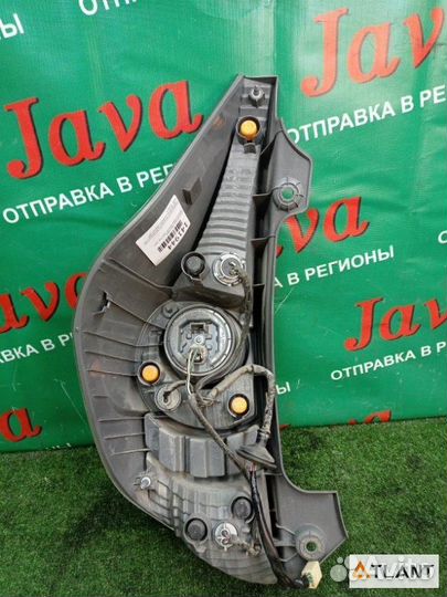 Стоп-сигнал задний правый toyota aqua