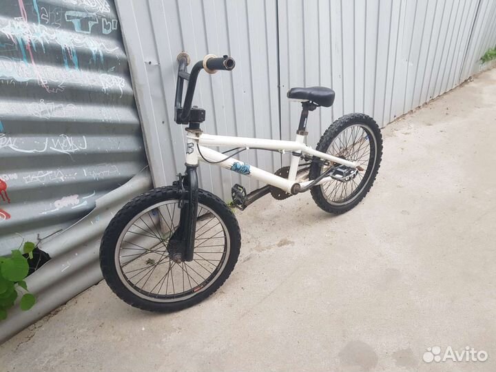 Трюковой велосипед bmx