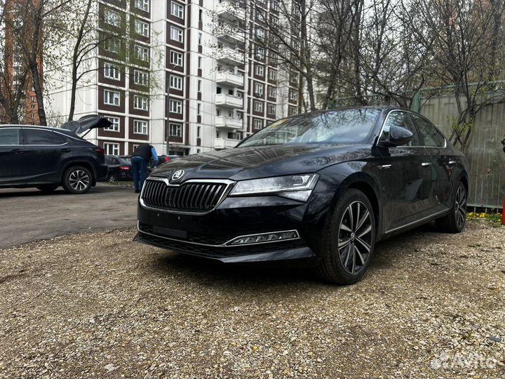 Skoda Superb 2.0 AMT, 2024, 1 500 км
