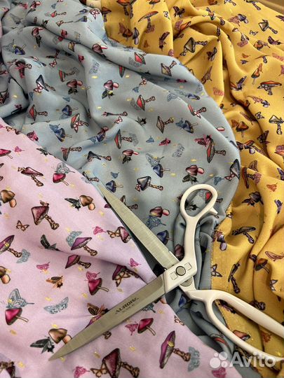 Вискоза с вышивкой. Италия