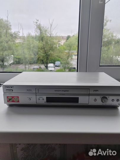 Видеомагнитофон sony slv-se 740n