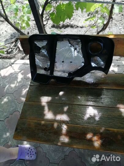 Декоративная крышка двигателя LADA