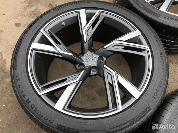 Летние колеса R21 на Audi Q7 +датчики давления