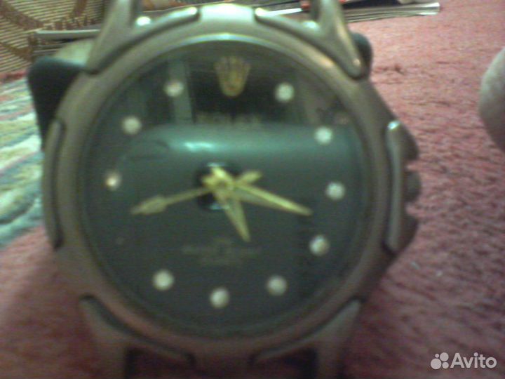 Игрушка часы