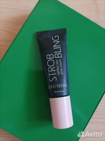 Жидкий хайлайтер Beautydrugs strobbling