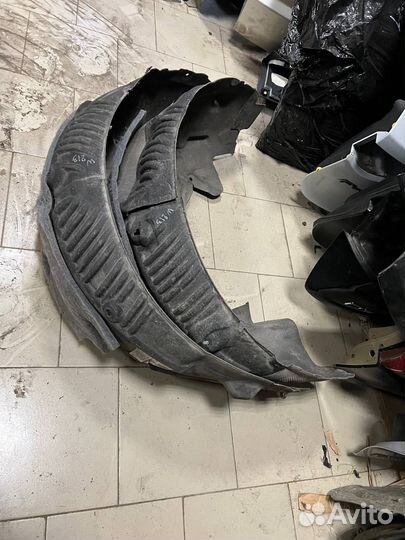 Подкрылок задний Mercedes E-Class W213 2017