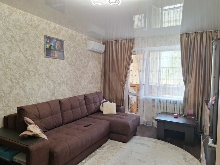 1-к. квартира, 38 м², 1/10 эт.