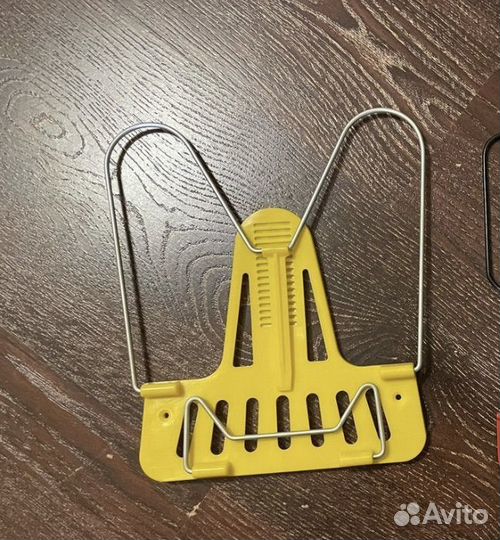 Подставка для книг