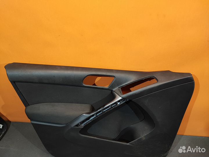 Карта передней двери Volkswagen Tiguan 1