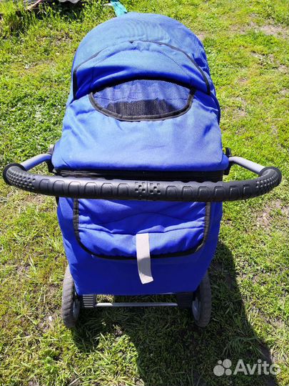 Детская коляска 3 в 1