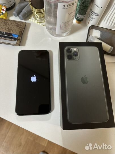 iPhone 11 Pro Max, 64 ГБ