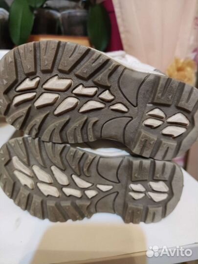 Ботинки зимние для девочки 24